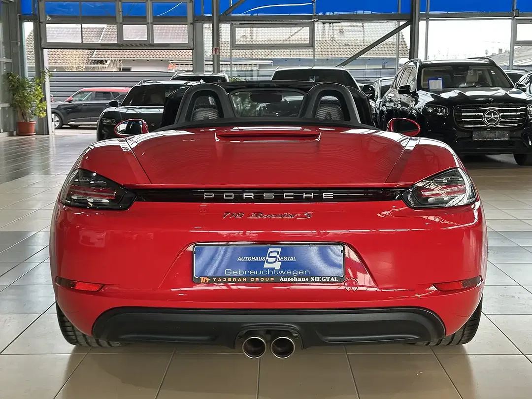 Porsche Boxster S - Thumbnail 6