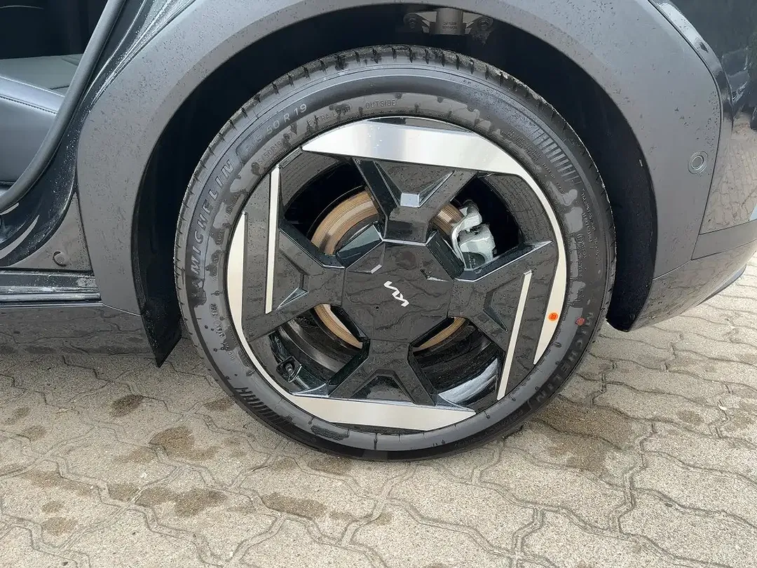 Kia EV4 81.4 kWh Earth - foto 13