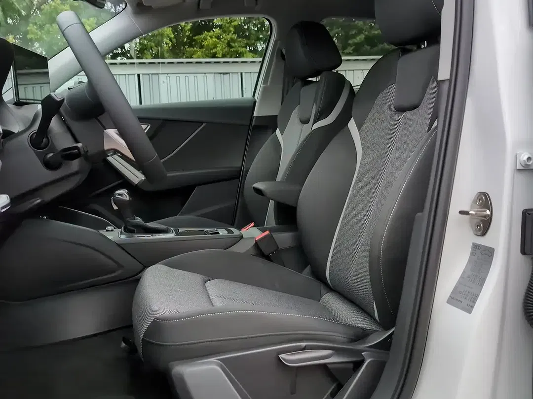 Audi Q2 35 TFSI advanced - Thumbnail 14