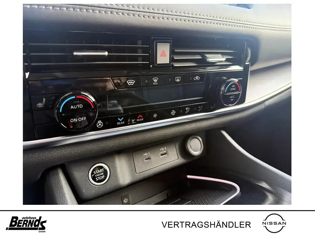 Nissan X-Trail MHEV Xtronic N-Connecta - Thumbnail 13