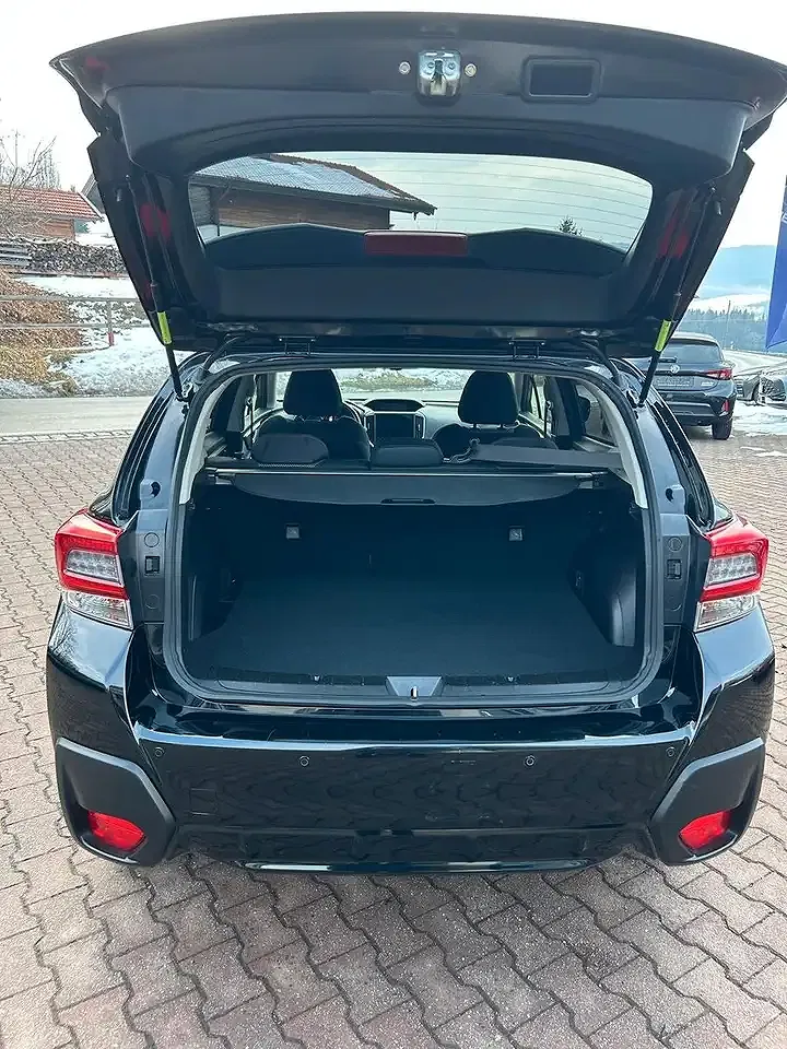 Subaru XV 2.0 e-Boxer Lineartronic Comfort - Thumbnail 14