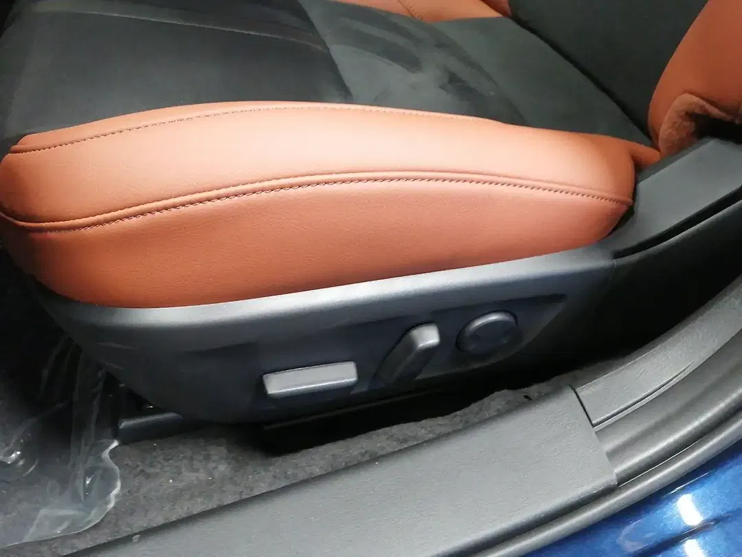 Mazda 3 AUT - Thumbnail 7