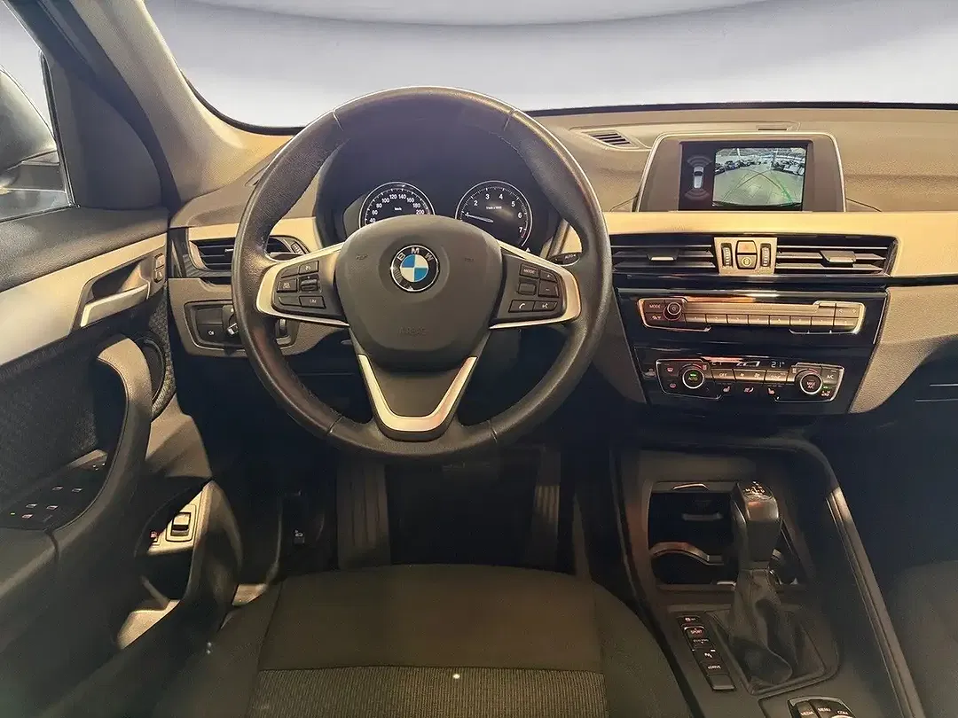 BMW X1 xDrive Advantage - Thumbnail 6