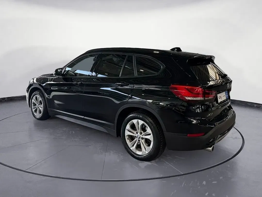 BMW X1 xDrive Advantage - Thumbnail 3
