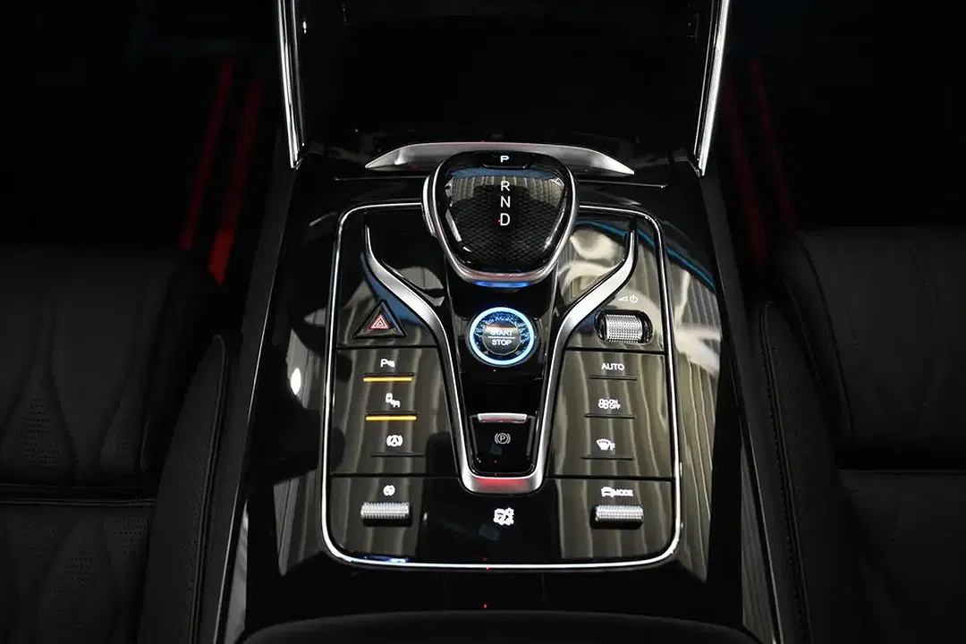 BYD Tang EV AWD Flagship - Thumbnail 14