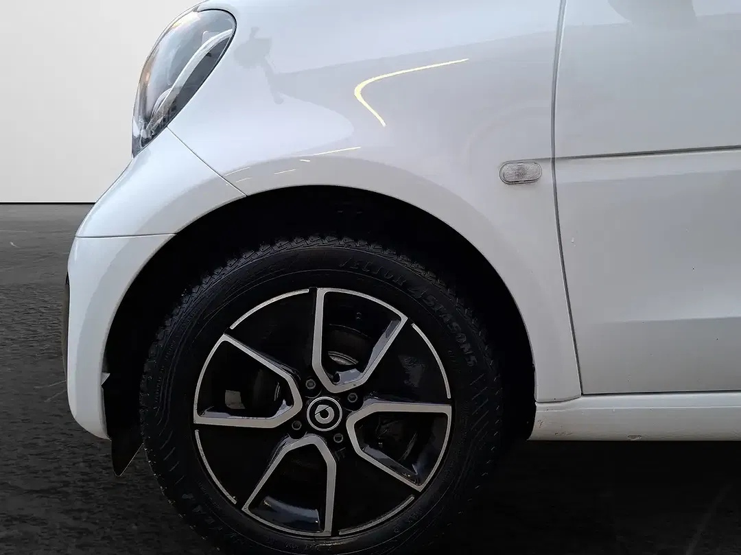 smart forTwo - Thumbnail 3