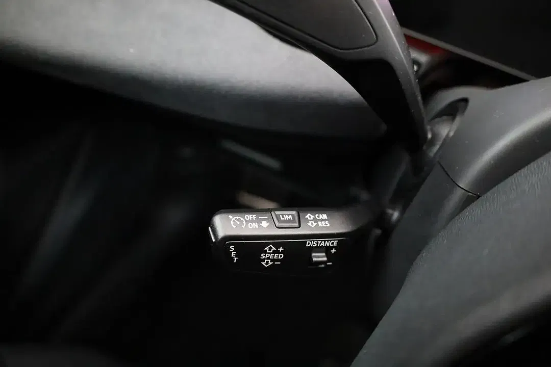 Audi S5 TFSI quattro Avant - Thumbnail 8