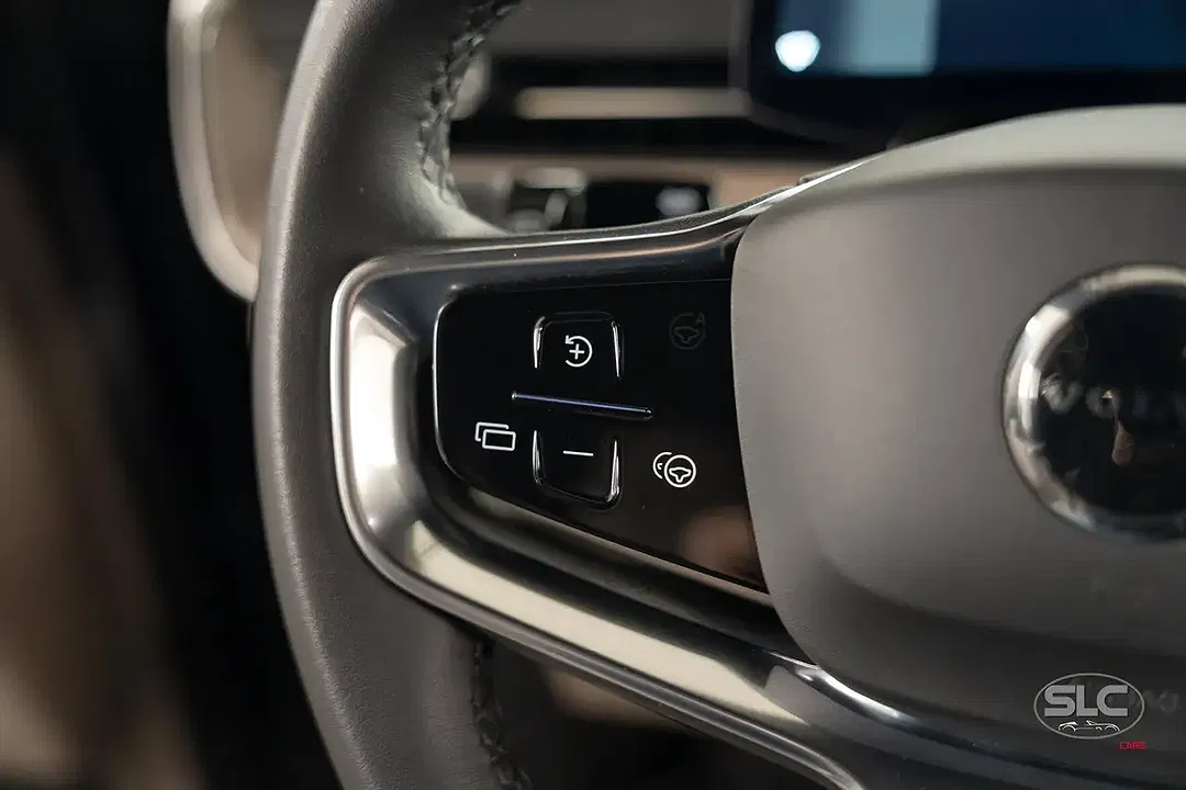Volvo EX90 AWD Twin Motor Plus - Thumbnail 13