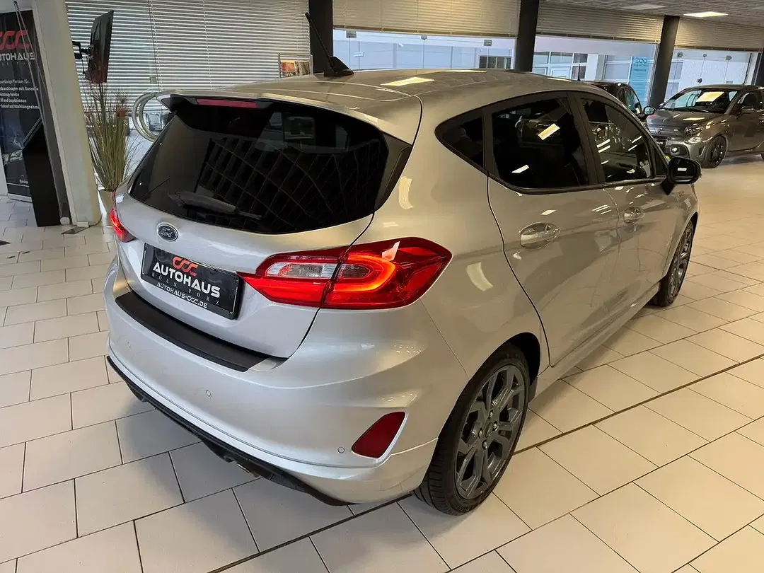 Ford Fiesta ST-Line - Thumbnail 4