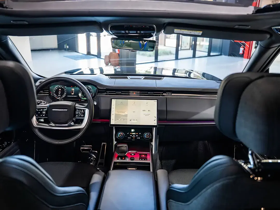 Land Rover Range Rover SV Executive - Thumbnail 12