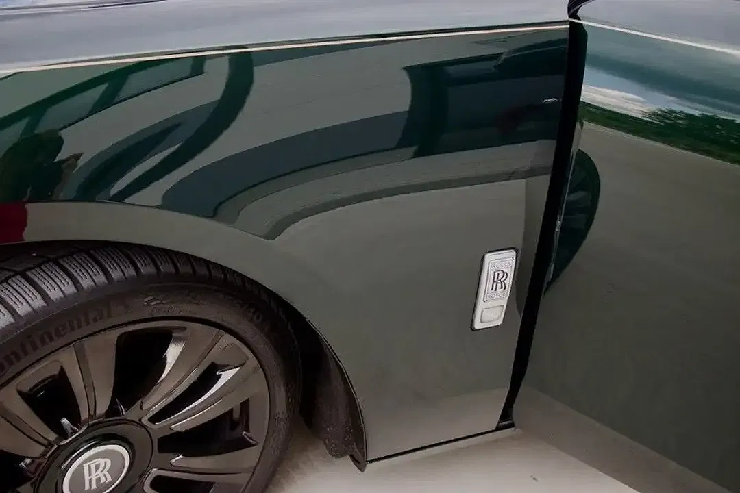 Rolls-Royce Ghost - Thumbnail 12