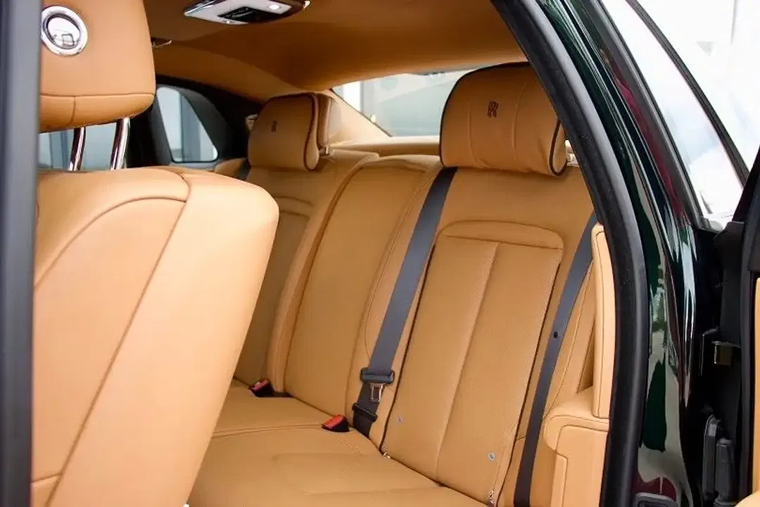 Rolls-Royce Ghost - Thumbnail 24