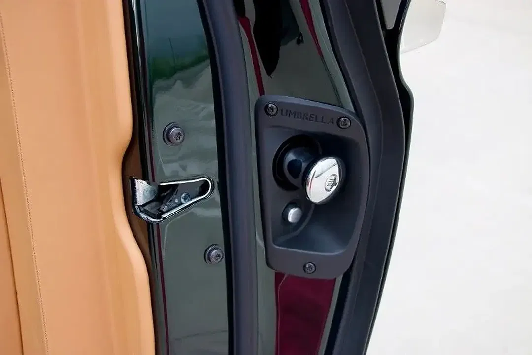 Rolls-Royce Ghost - Thumbnail 25