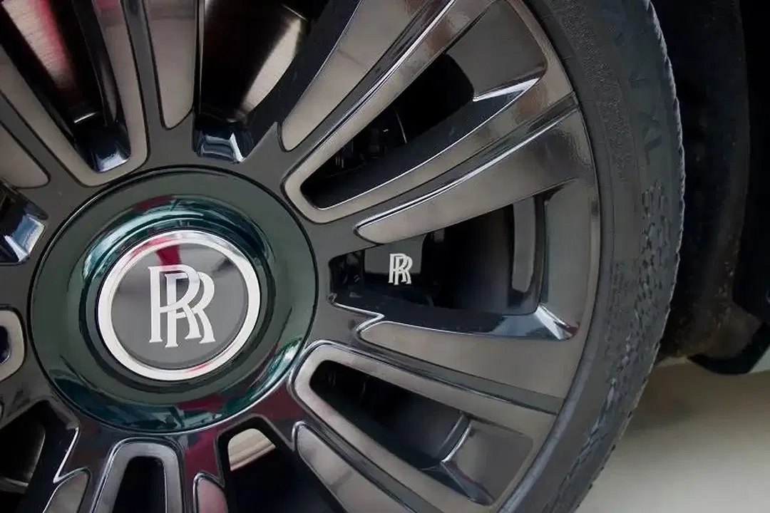 Rolls-Royce Ghost - foto 28