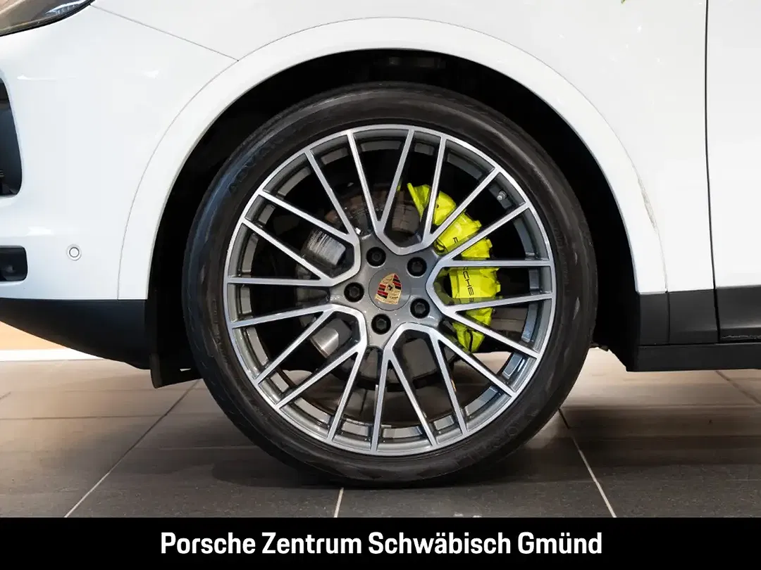 Porsche Cayenne E-Hybrid PASM Coupe - Thumbnail 10