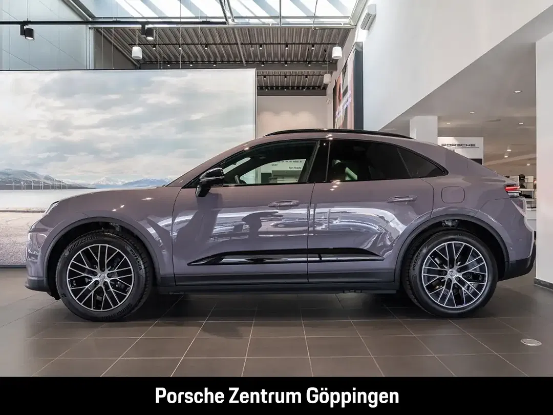 Porsche Macan - foto 2