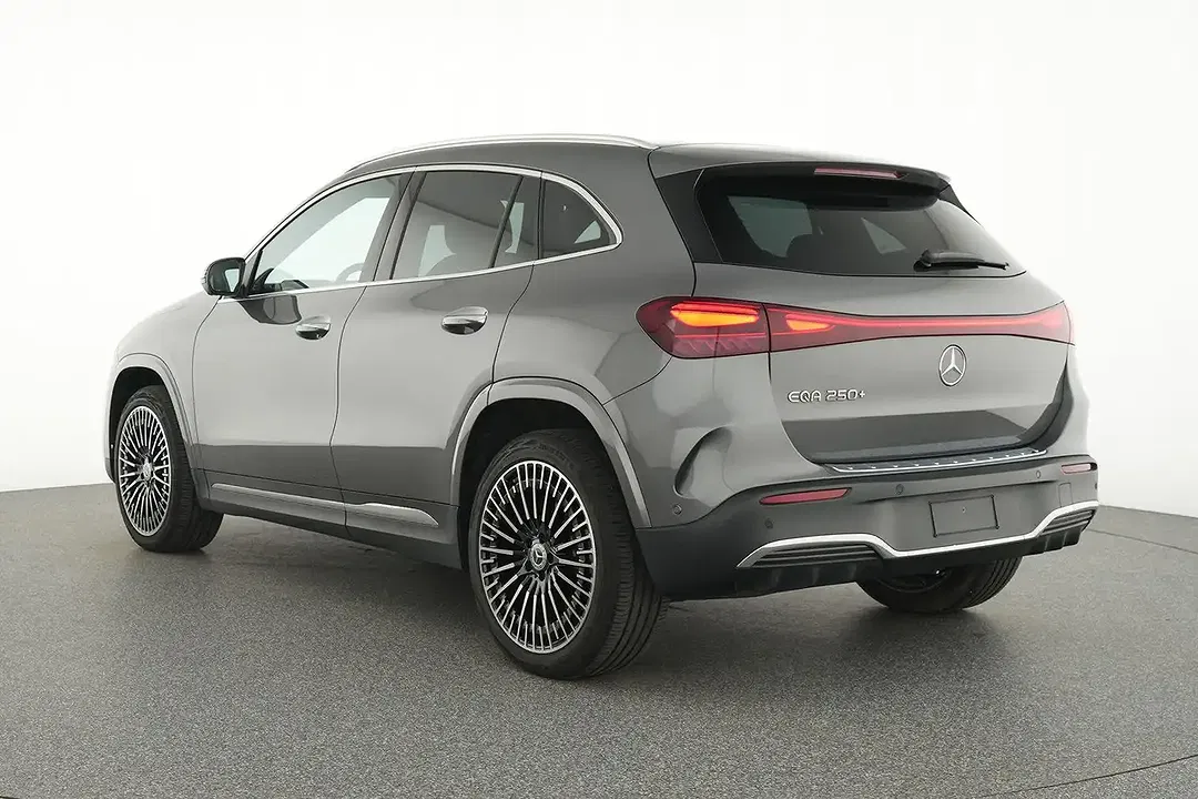 Mercedes-Benz EQA 250 AMG Line - Thumbnail 5