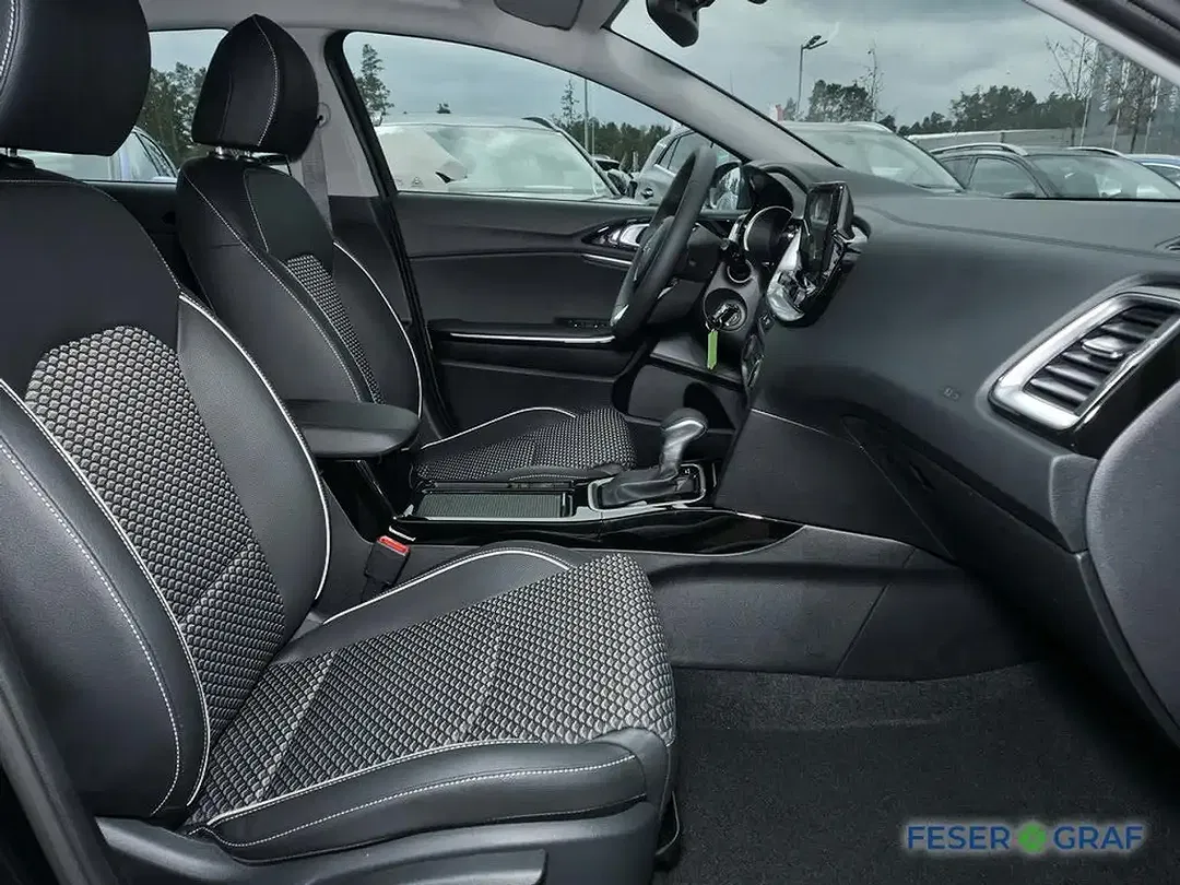 Kia XCeed 1.6 DCT Vision Comfort - Thumbnail 4