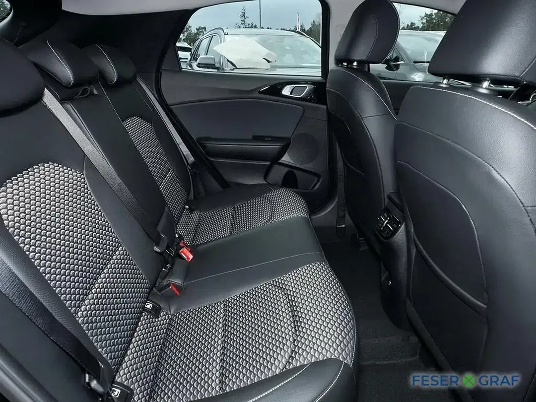 Kia XCeed 1.6 DCT Vision Comfort - Thumbnail 5