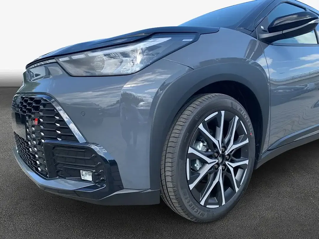 Toyota Aygo X 1.5 Hybrid GR Sport - Thumbnail 6