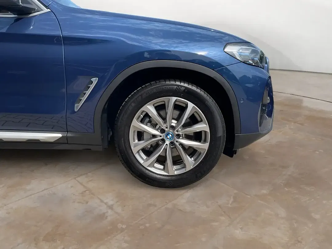 BMW X3 xDrive - Thumbnail 8