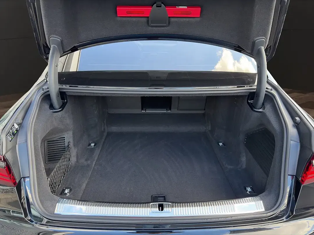 Audi S8 4.0 TFSI quattro - foto 15