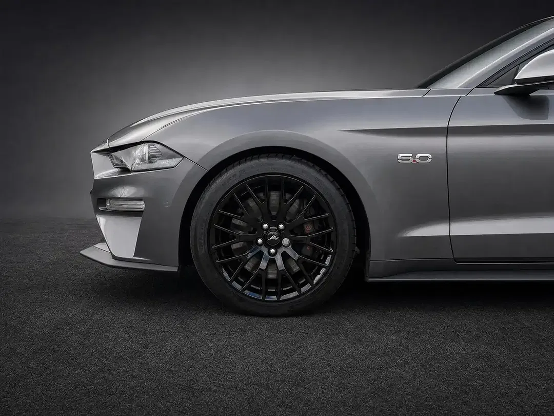 Ford Mustang 5.0 AUT GT - Thumbnail 6