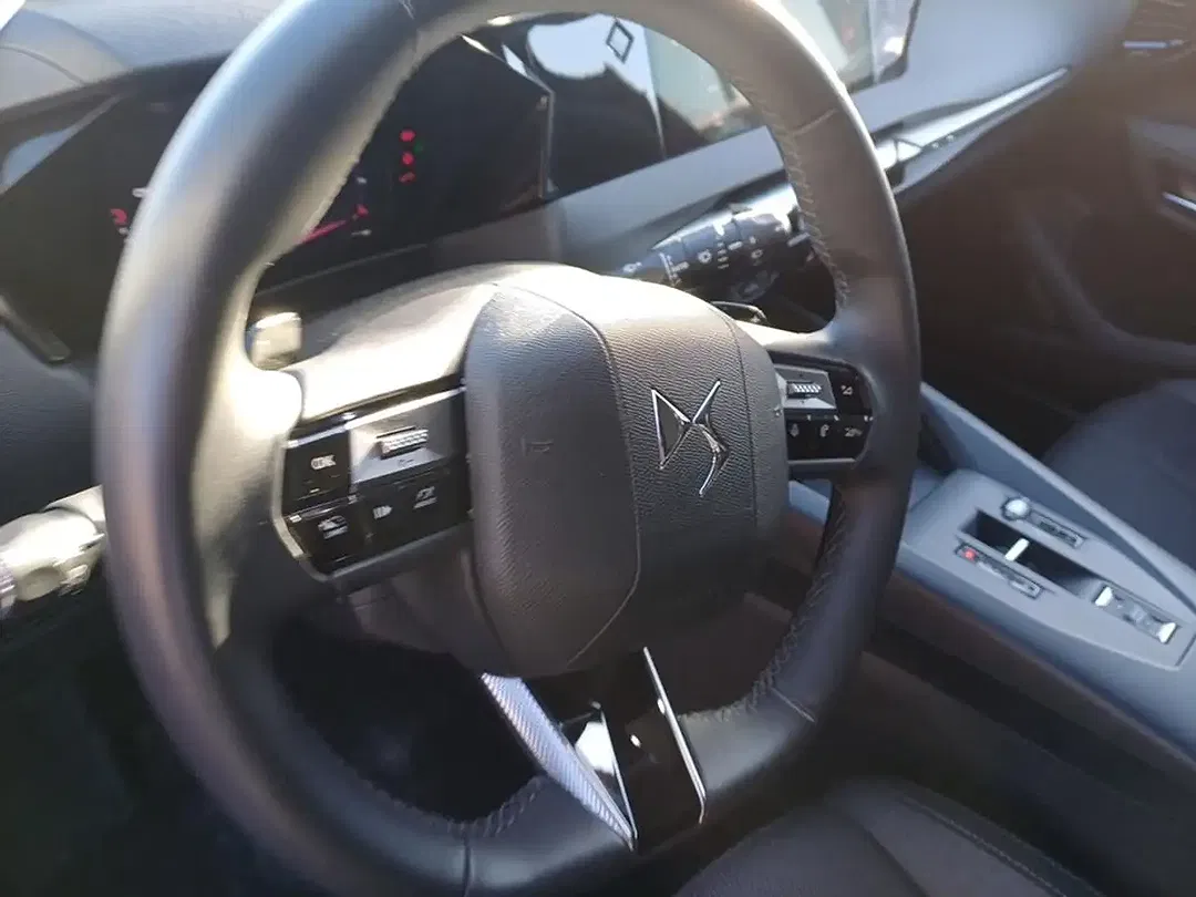 DS Automobiles DS 4 - foto 12
