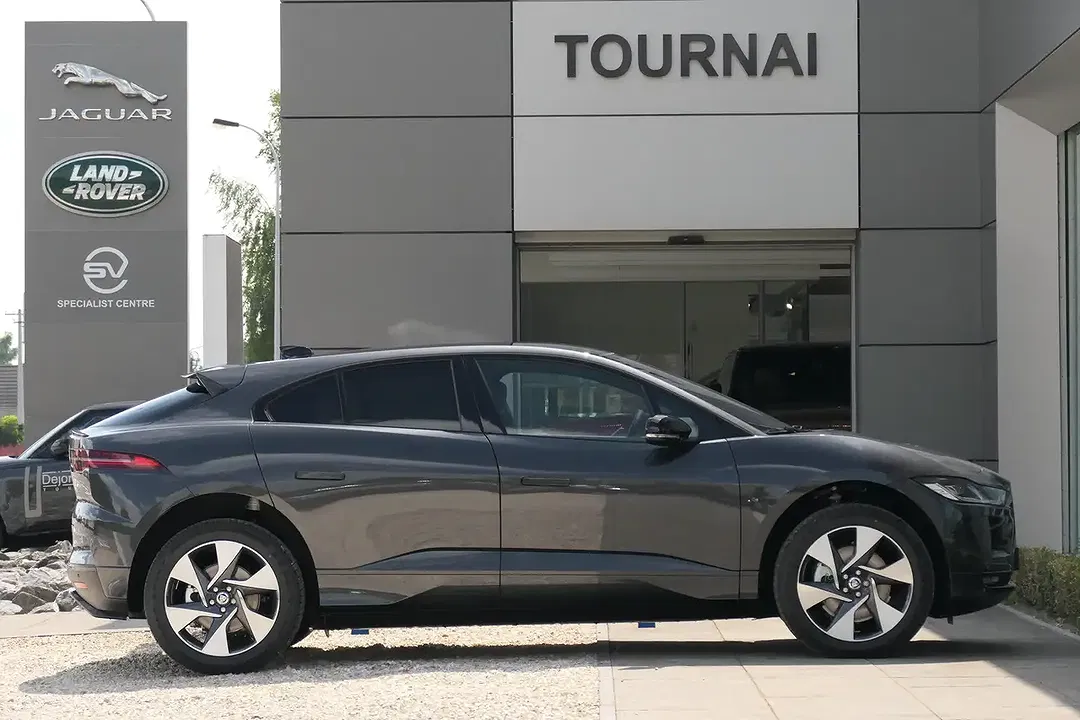 Jaguar I-Pace EV400 4x4 R-Dynamic SE - Thumbnail 8