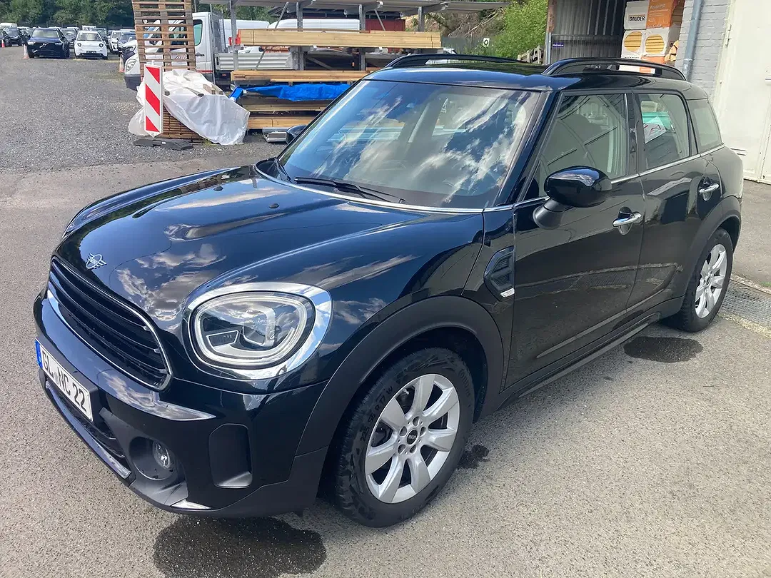 MINI One Countryman Essential Trim - Thumbnail 3