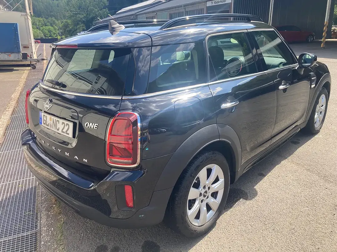 MINI One Countryman Essential Trim - Thumbnail 6