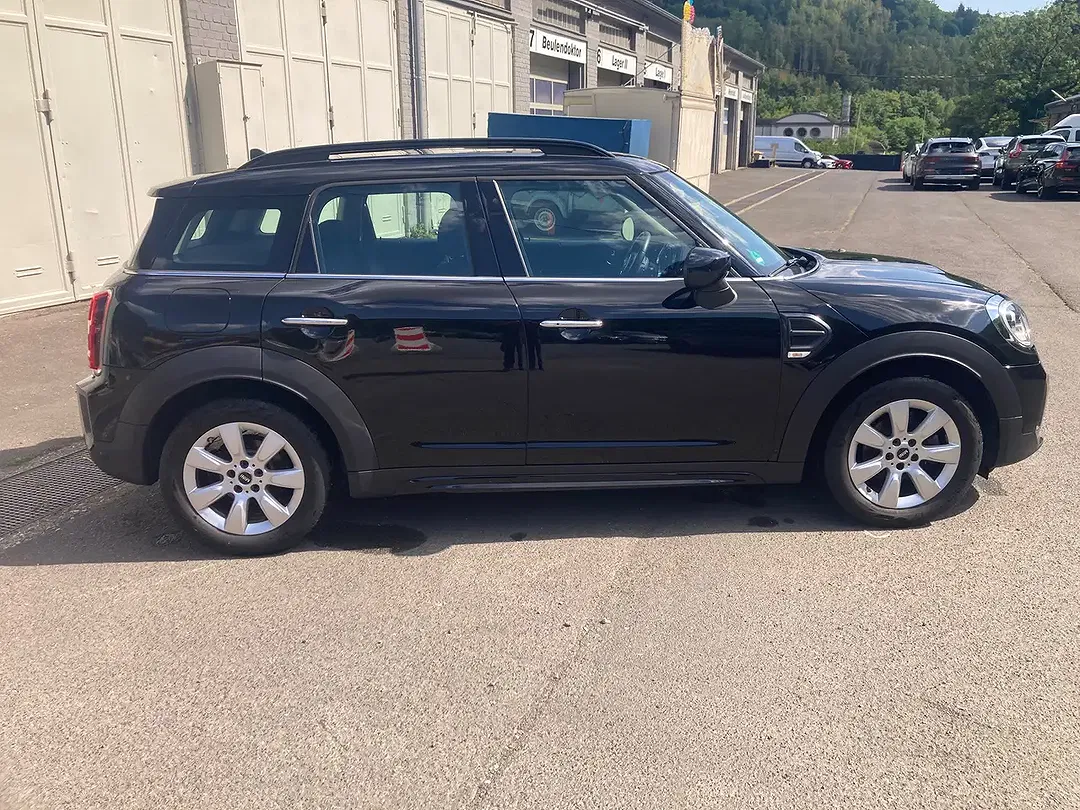 MINI One Countryman Essential Trim - Thumbnail 7