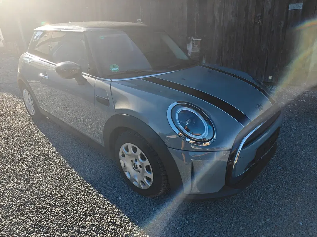 MINI One Facelift - Thumbnail 11