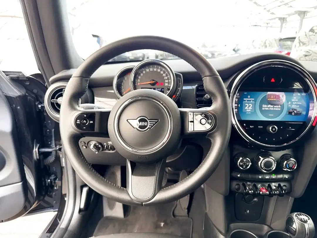 MINI One Cabrio Essential Trim - Thumbnail 14