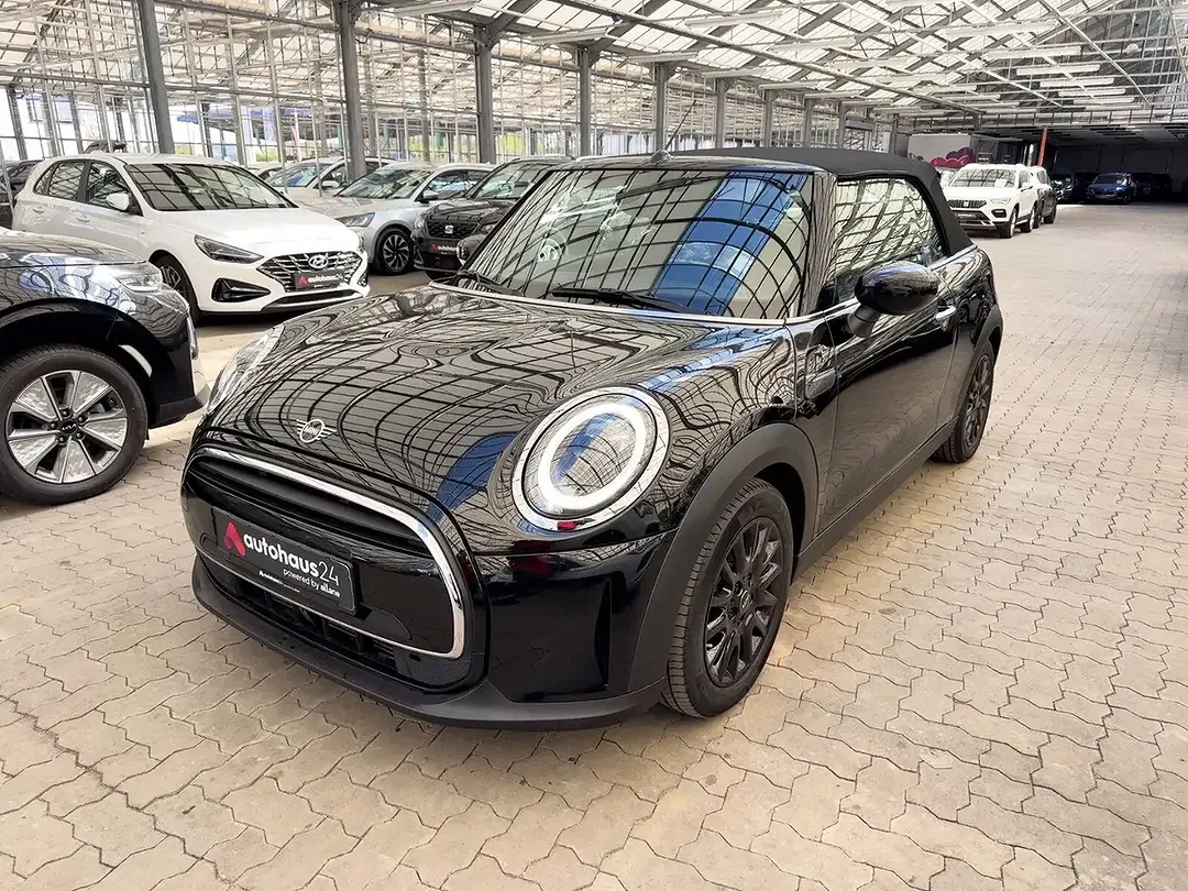 MINI One Cabrio Essential Trim - Thumbnail 3