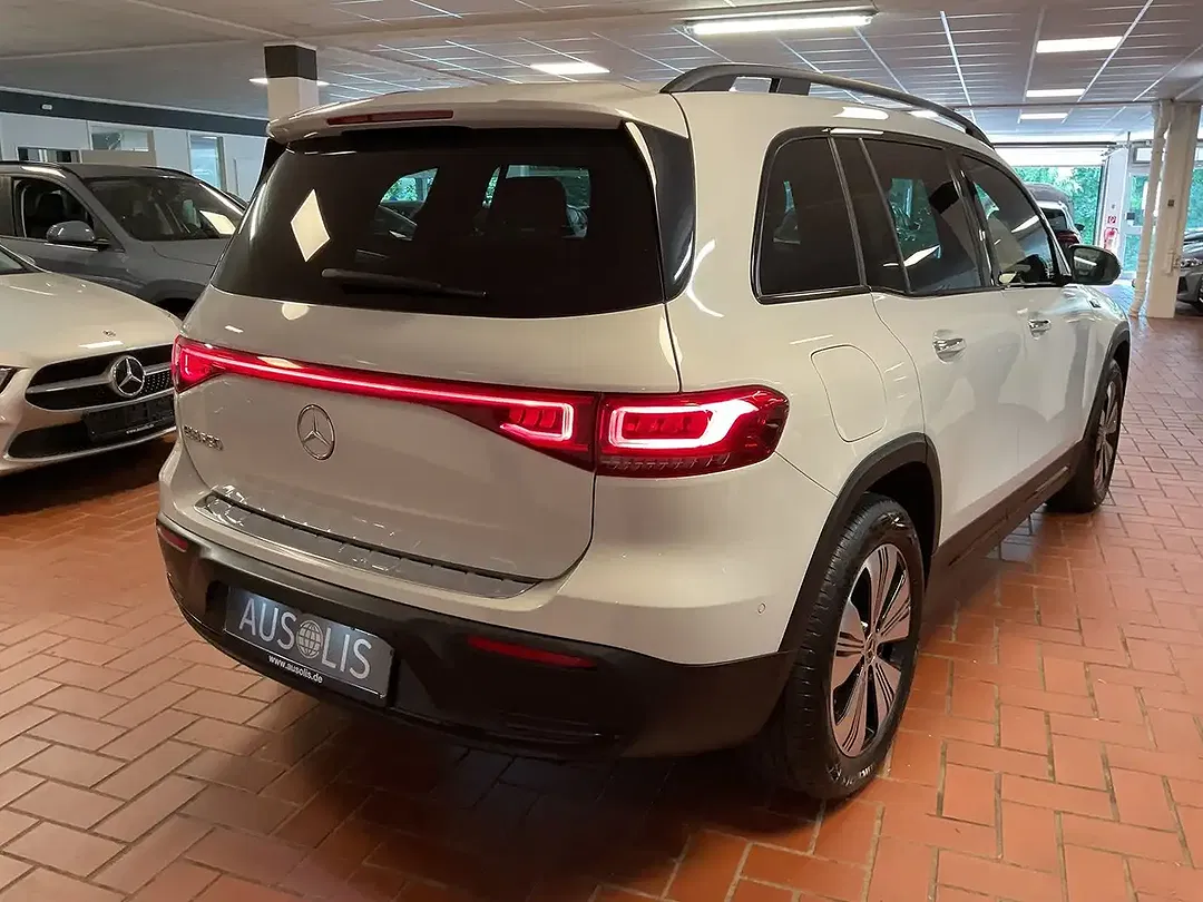 Mercedes-Benz EQB 250 Plus Night - Thumbnail 8