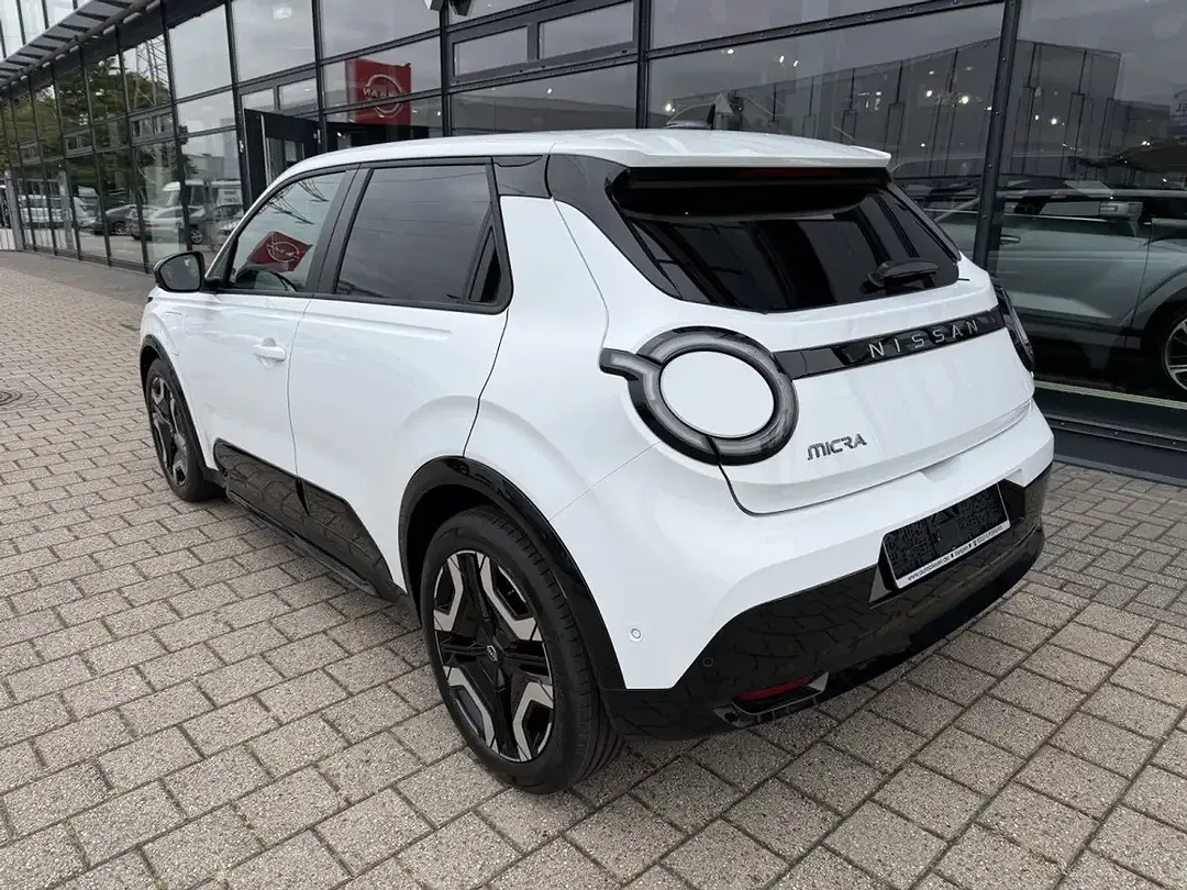 Nissan Micra EV - Thumbnail 3