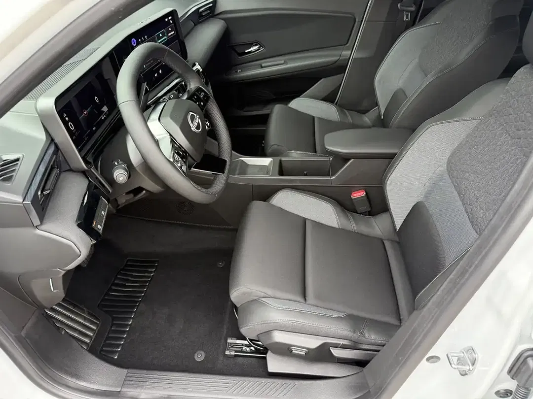 Nissan Micra EV - Thumbnail 7