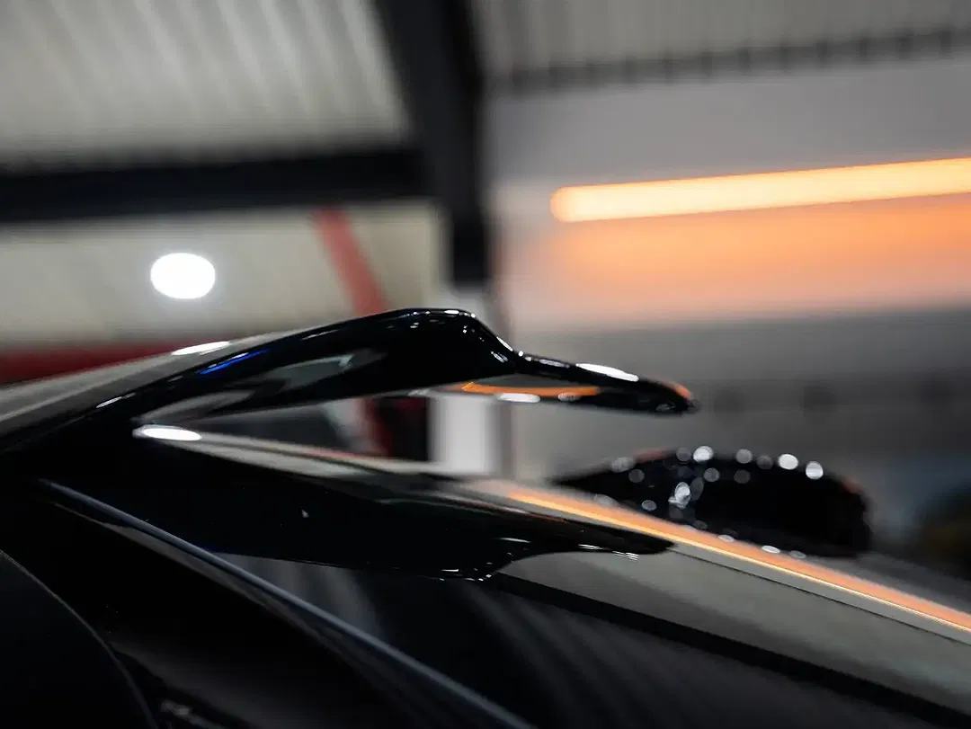 Lotus Eletre 4x4 - Thumbnail 10
