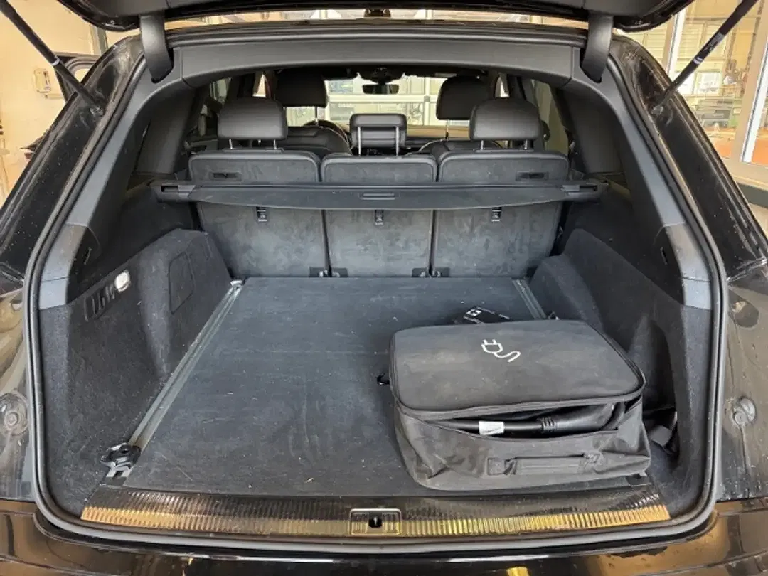 Audi Q7 55 3.0 TFSI e quattro S line - Thumbnail 12