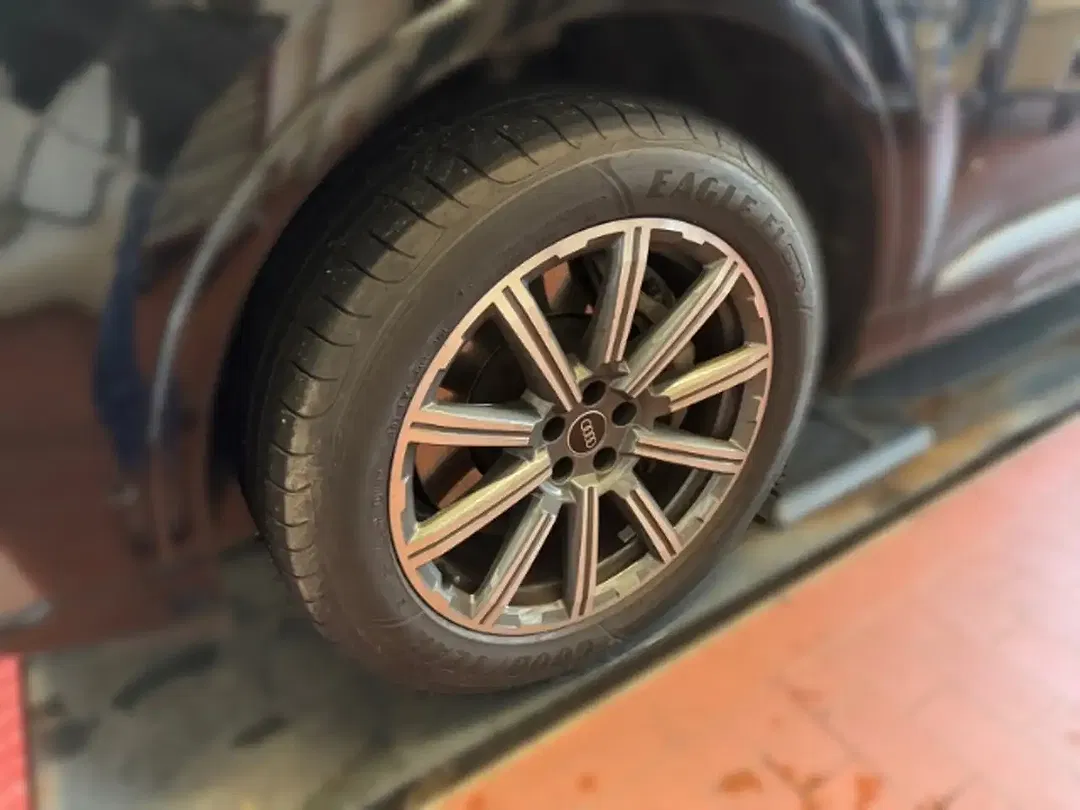 Audi Q7 55 3.0 TFSI e quattro S line - Thumbnail 6
