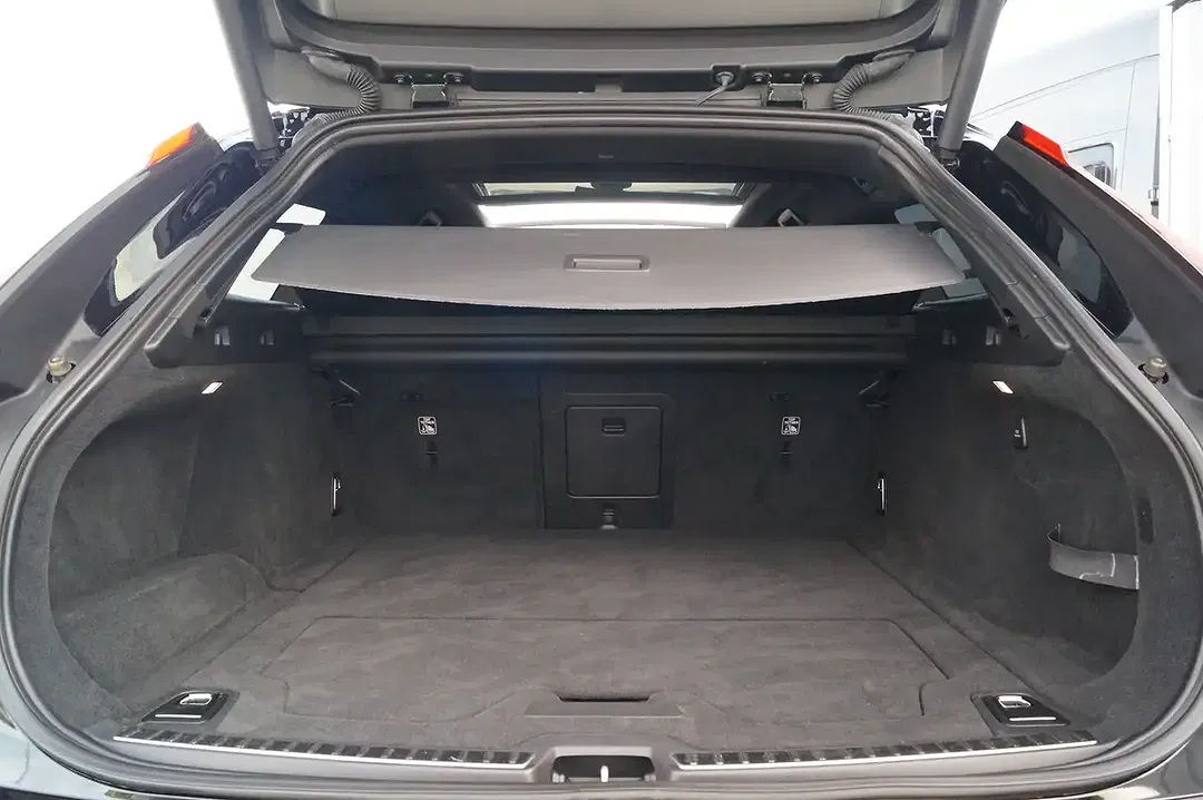 Volvo V90 B4 Geartronic AWD Cross Country Plus - Thumbnail 12