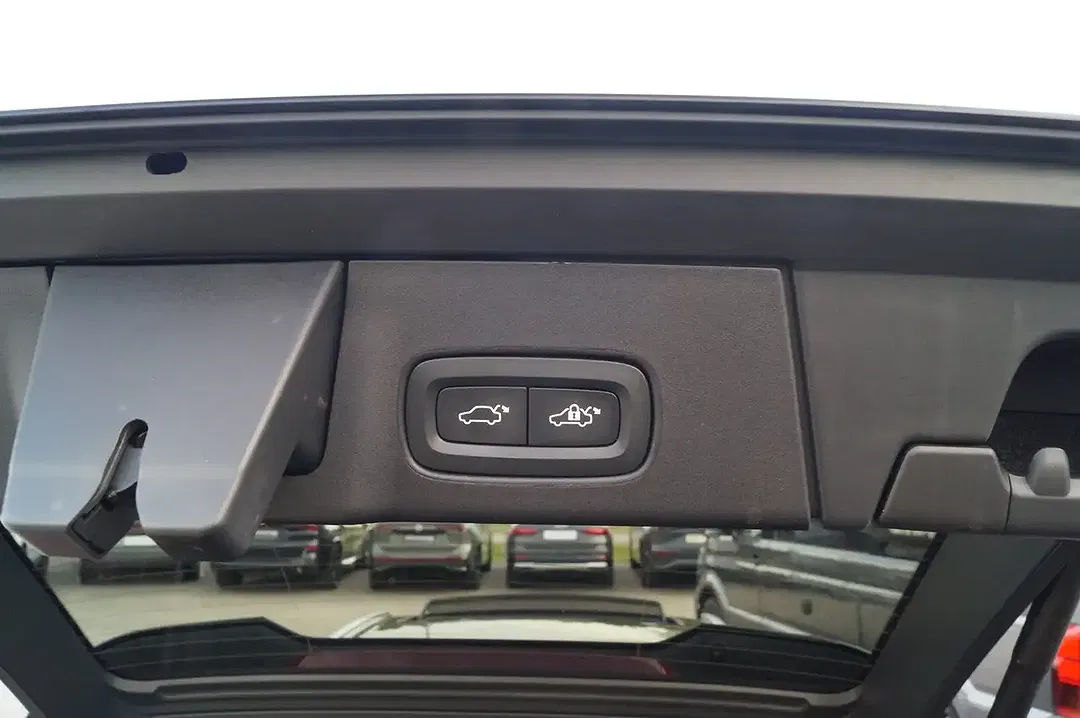 Volvo V90 B4 Geartronic AWD Cross Country Plus - Thumbnail 14