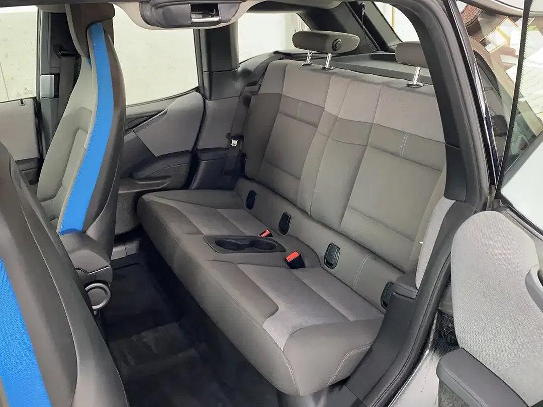 BMW i3 - Thumbnail 5