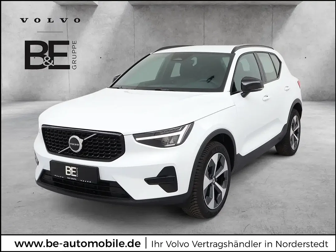 Volvo XC40 B3 Geartronic Plus Dark - Afbeelding 1