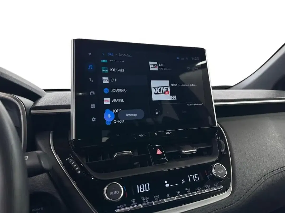 Toyota Corolla Cross - Thumbnail 11