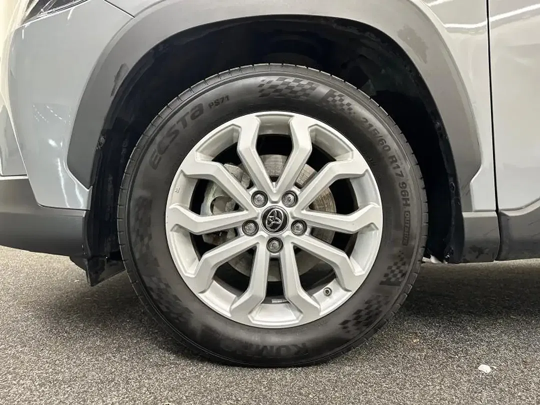 Toyota Corolla Cross - Thumbnail 13