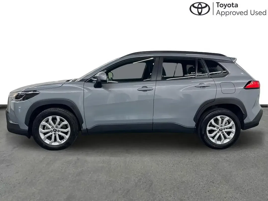 Toyota Corolla Cross - Thumbnail 3