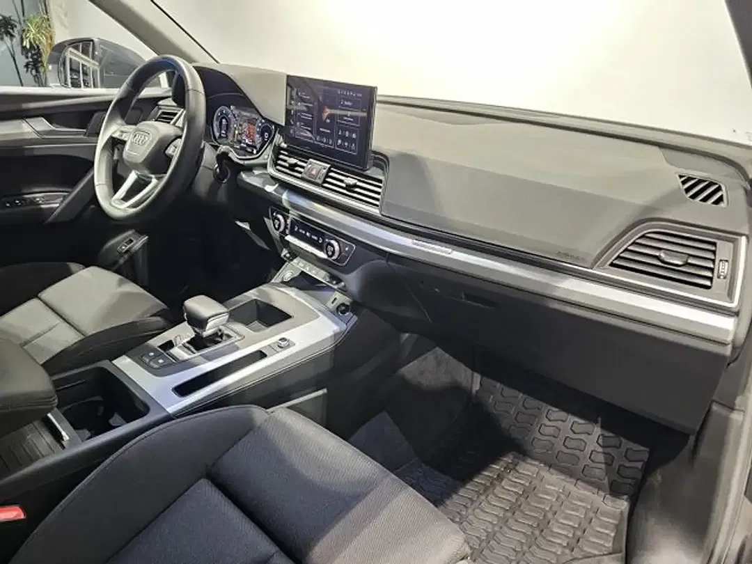 Audi Q5 40 TDI Matrix LED sport - Thumbnail 17