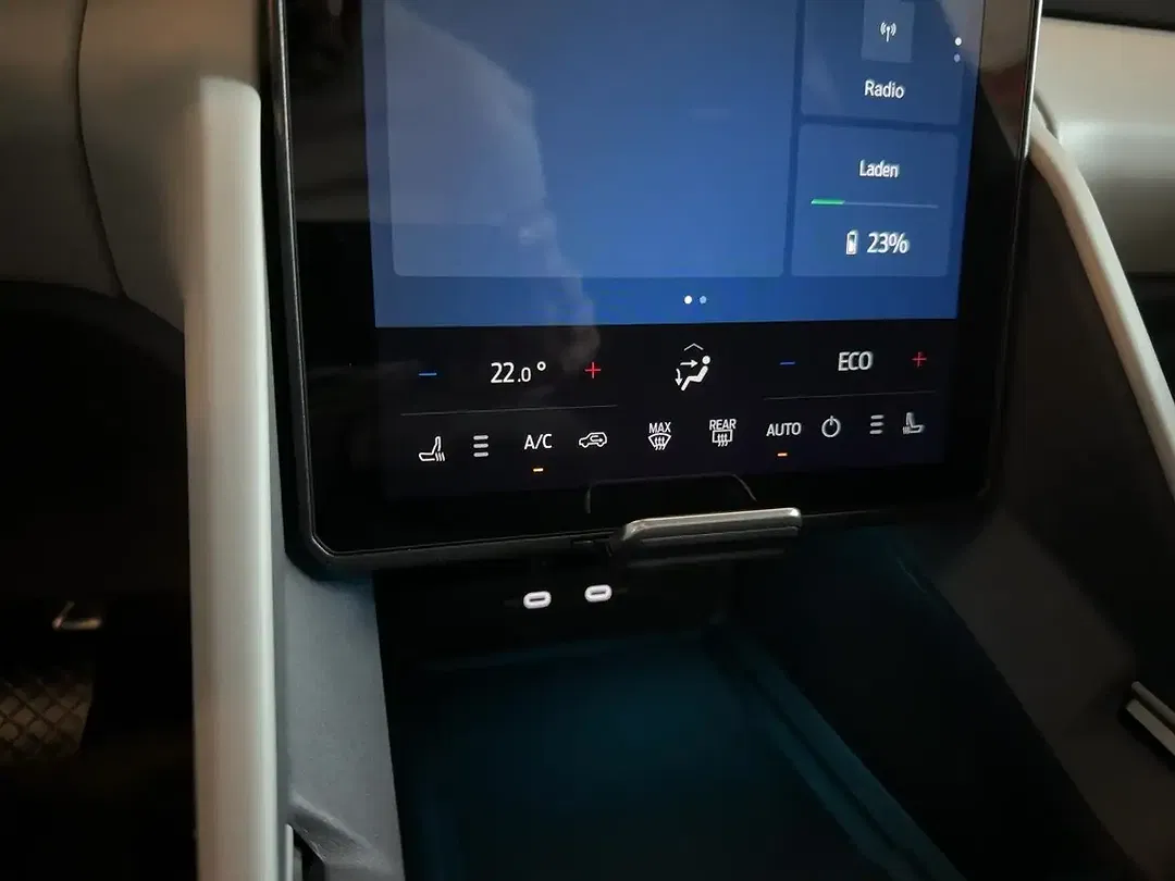 Ford Explorer Select - Thumbnail 12